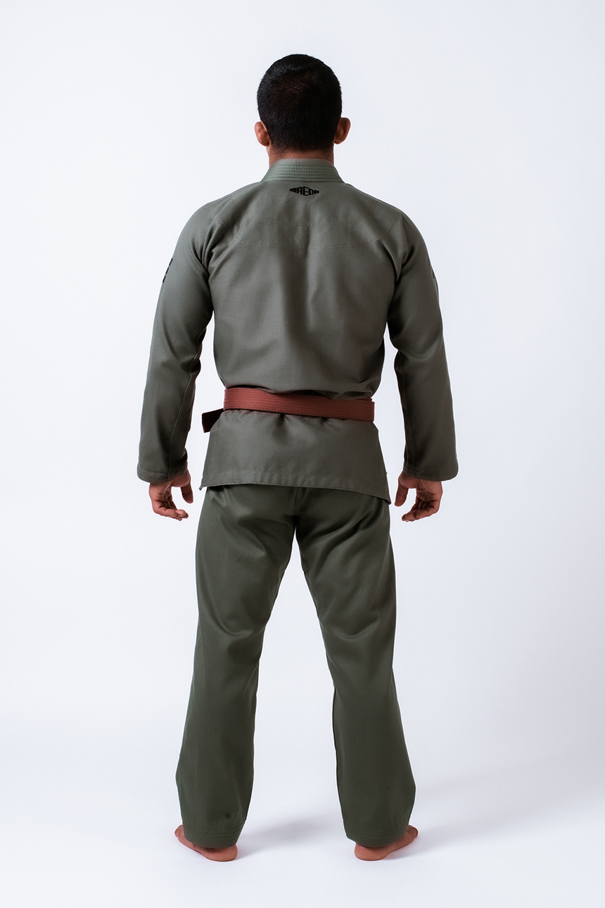 Black Label Jiu Jitsu Gi (Free White Belt) - Military Green